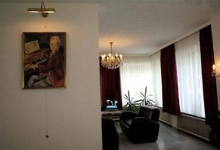 Hotel Mozart Франкфурт-на-Майне Экстерьер фото